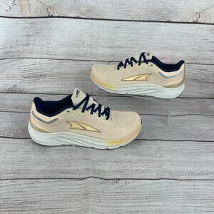Altra Rivera 3 Womens Sz 9 Running Shoes Sand